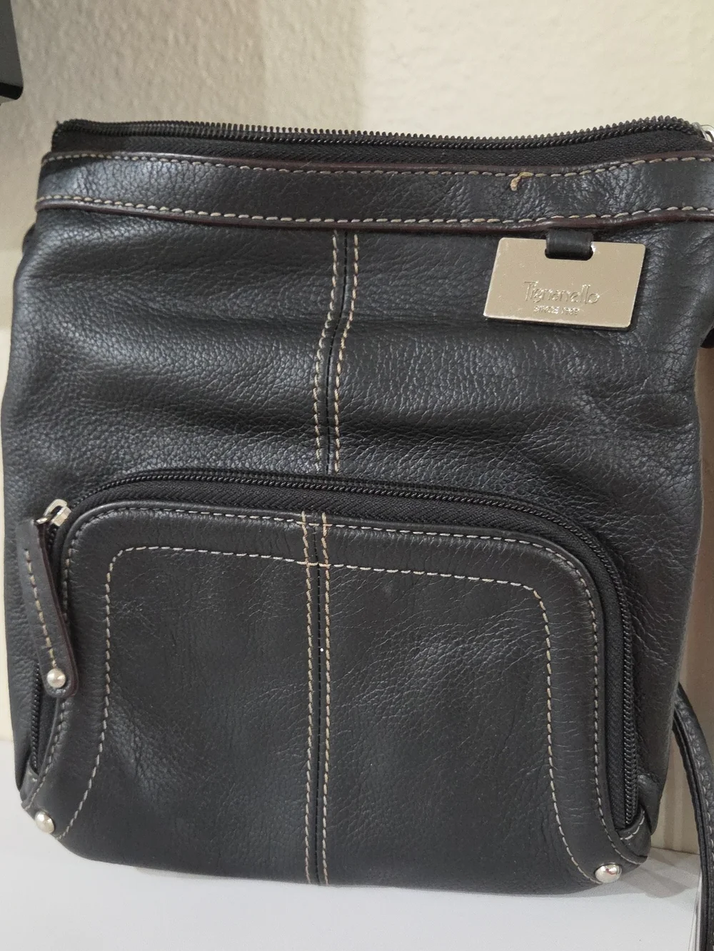 Tiganello Leather Black  Crossbody Bag